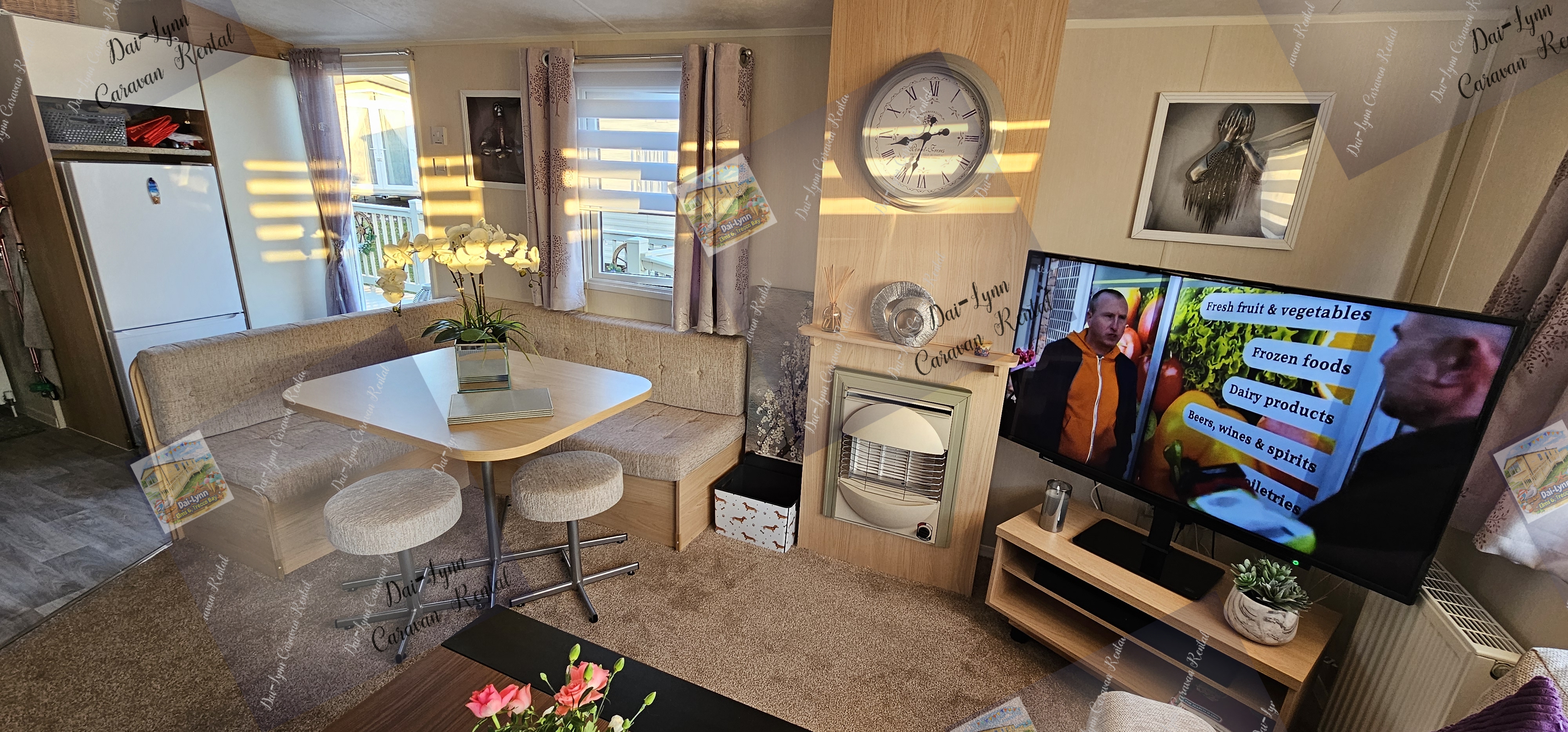 Cozy home from home caravan in Trecco Bay